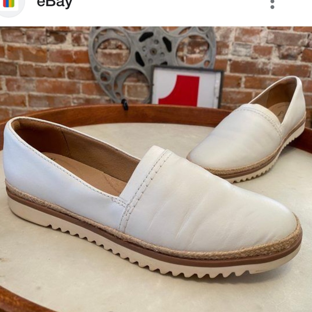 Clarks Womens Serena Paige Loafer Flat, White Leather Size 9 1/2